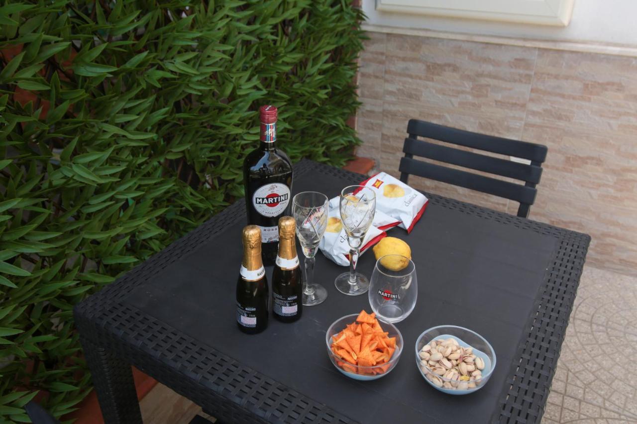 Don Vincenzo Apartment Gragnano Bagian luar foto